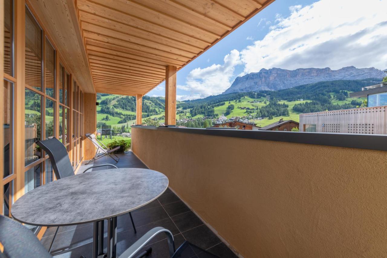Ciasa Nene Franzl Aparthotel Badia  Exterior foto